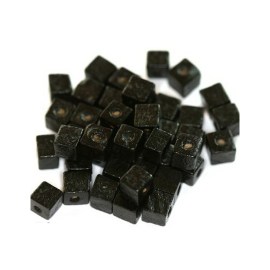Ξύλινες μαύρες κύβος 6mm(20 τεμ)
