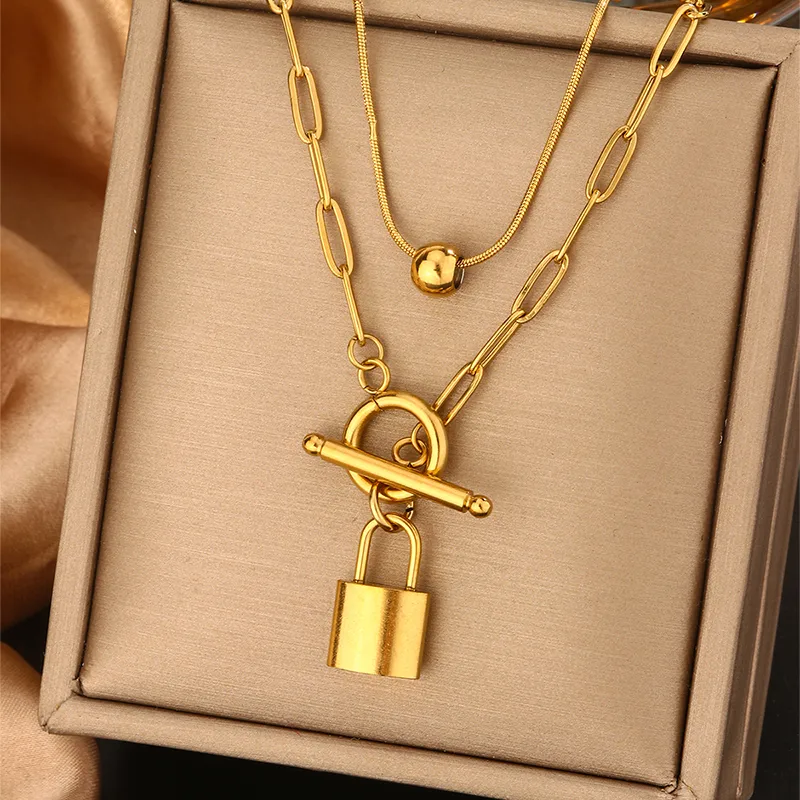  Σετ 2 Κολιέ “Lock Charm” από Ανοξείδωτο Ατσάλι με Επιχρύσωμα 18Κ